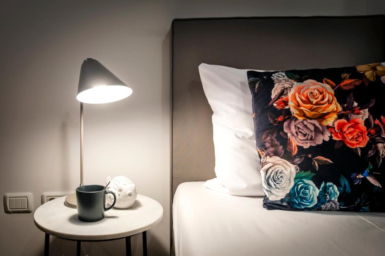 Noemi'S Rooms Ровінь Екстер'єр фото