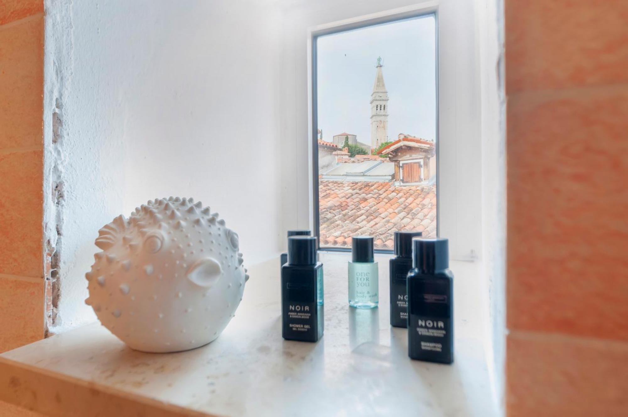 Noemi'S Rooms Ровінь Номер фото