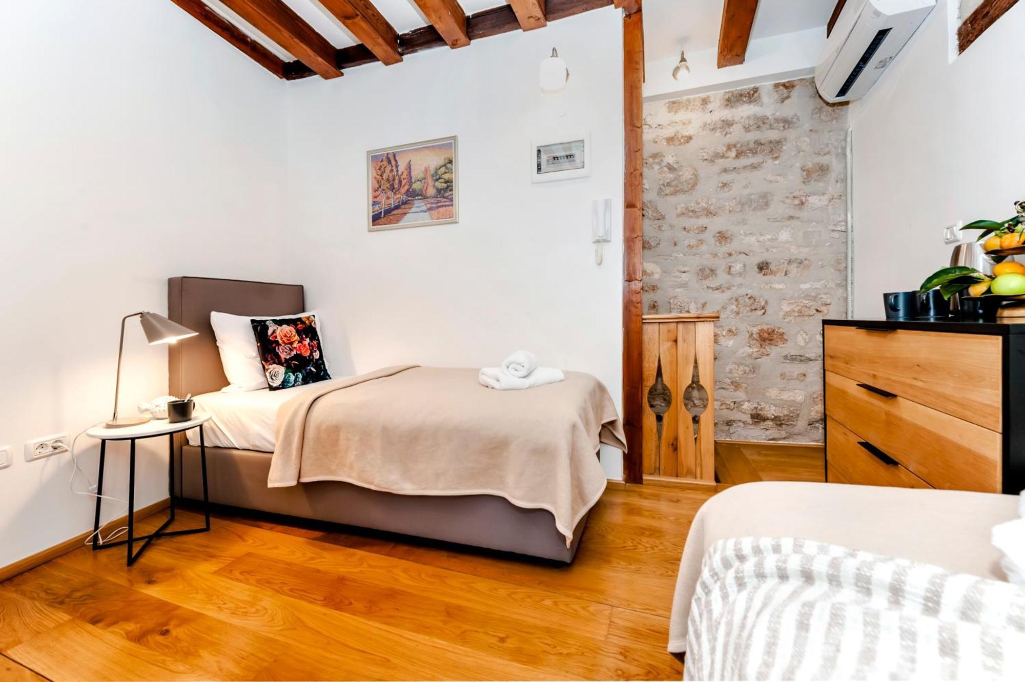 Noemi'S Rooms Ровінь Номер фото